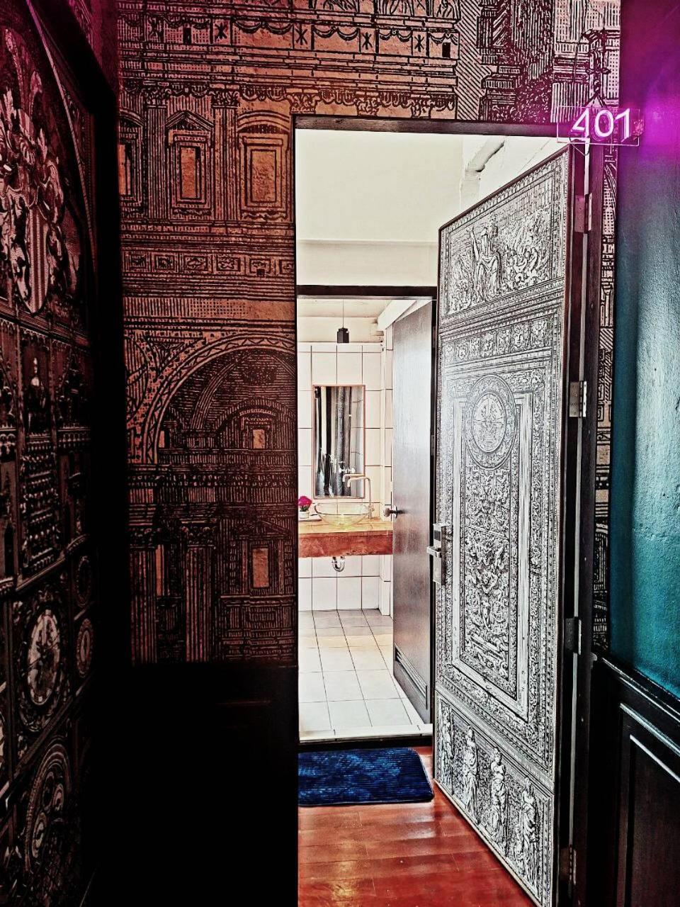 Shade House - Phuket Downtown Pansiyon Dış mekan fotoğraf